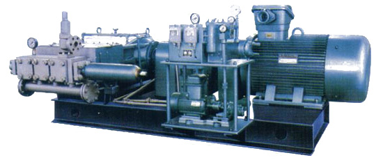 3P130型三柱塞高压泵